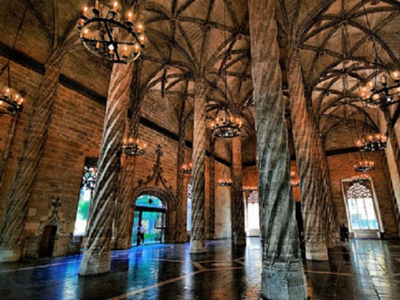 Valencia Silk Exchange Market